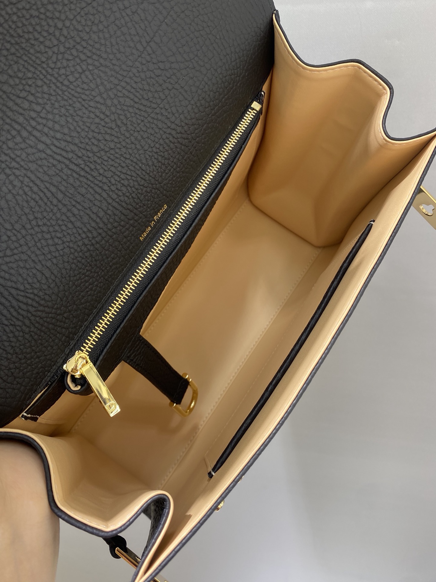 델보 톰페드 MM 토트백